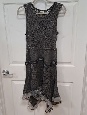 POL Sleeveless Layered Ruffle Midi Dress in Charcoal Gray